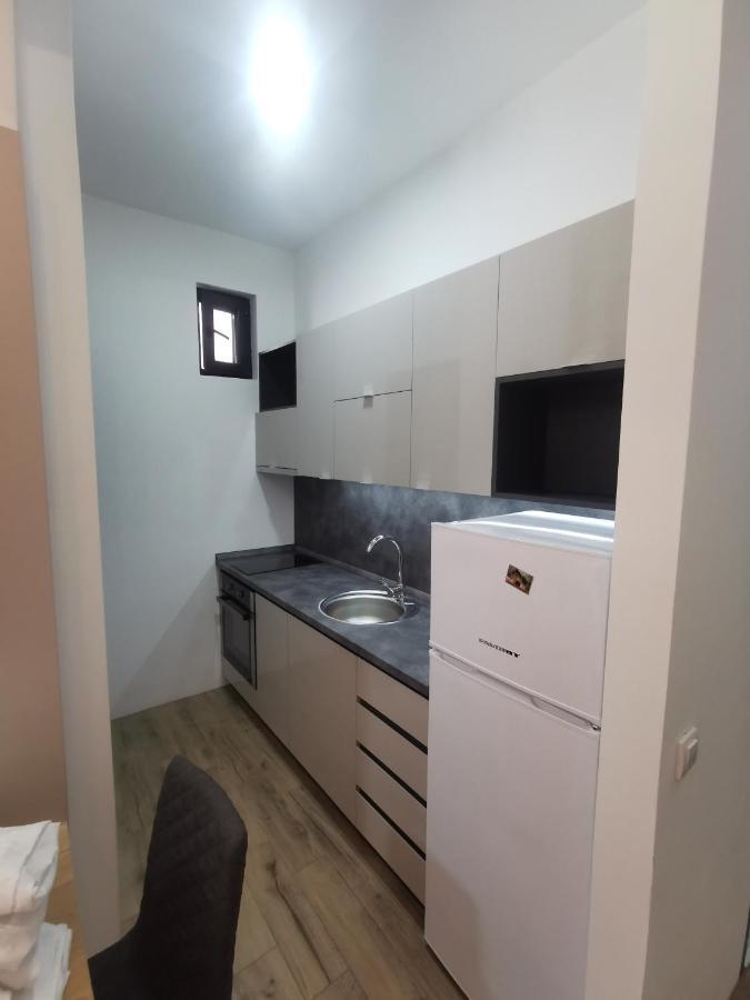 Restoran Due Punti Apartment Kursumlija Ngoại thất bức ảnh